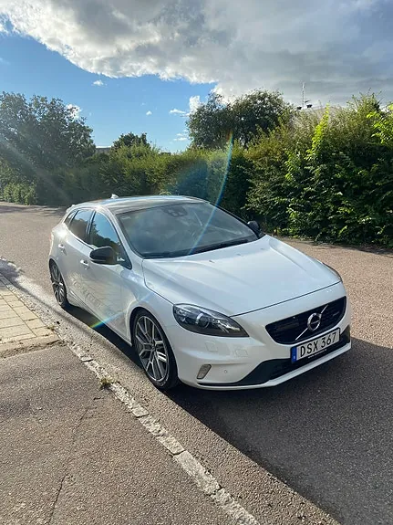 Volvo V40 2015 photo 3