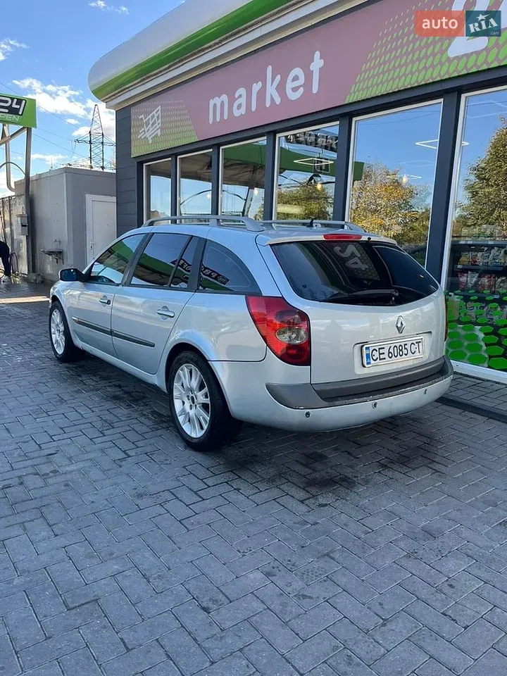 Renault Laguna 2002 photo 4