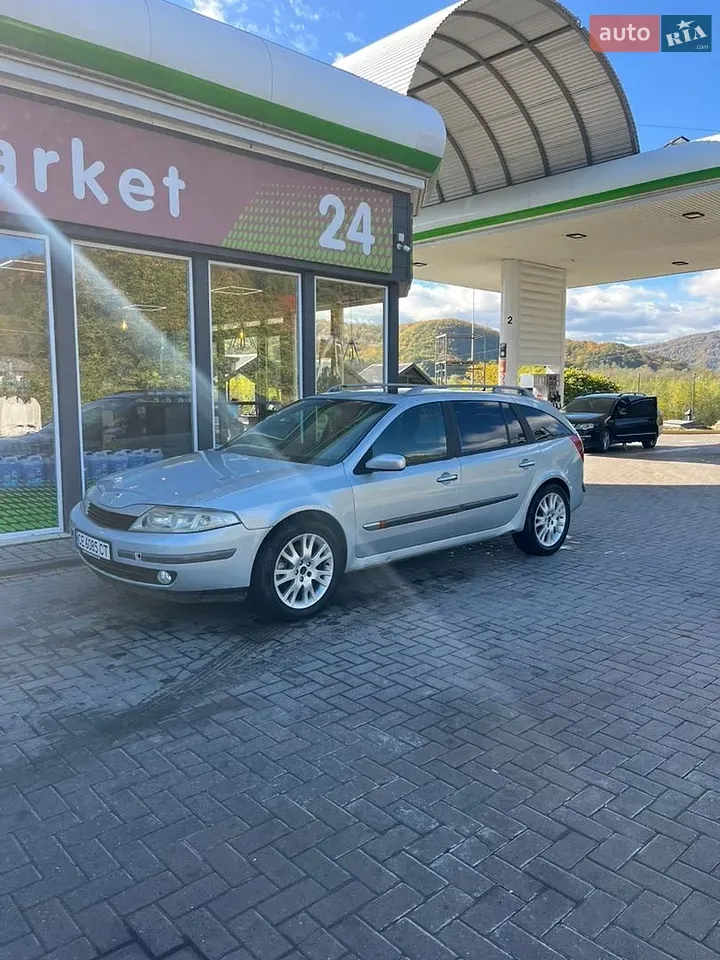 Renault Laguna 2002 photo 2
