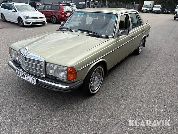 Mercedes-Benz 250