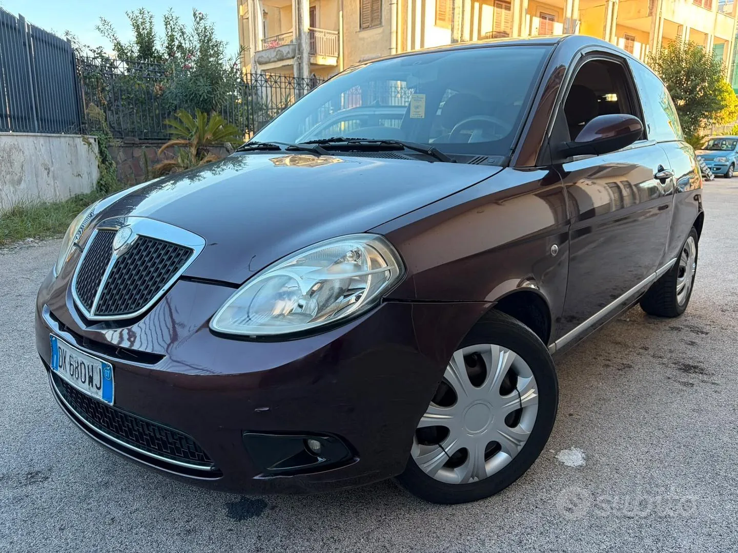 Lancia Ypsilon