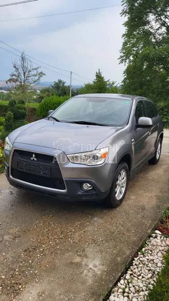 Mitsubishi Asx 2010 photo 3