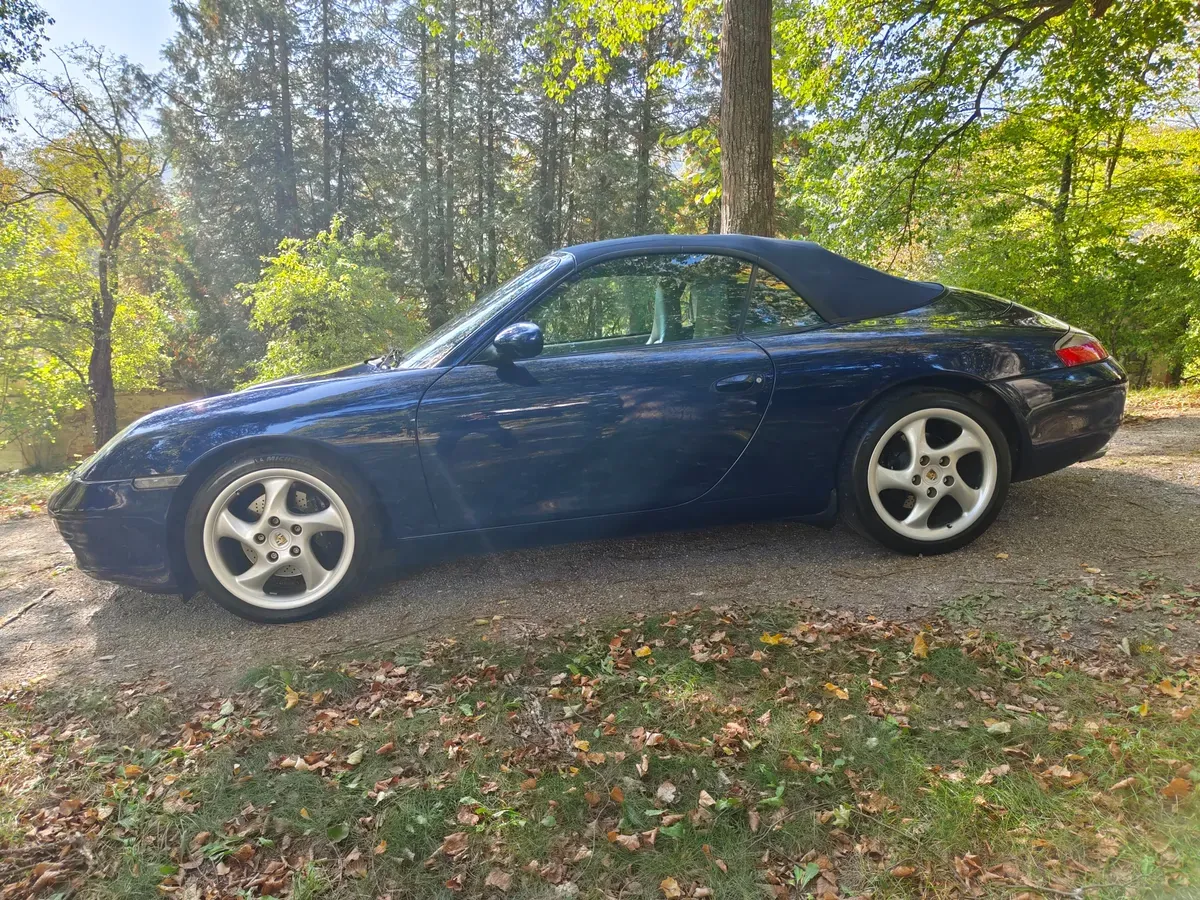 Porsche 911 2001 photo 2