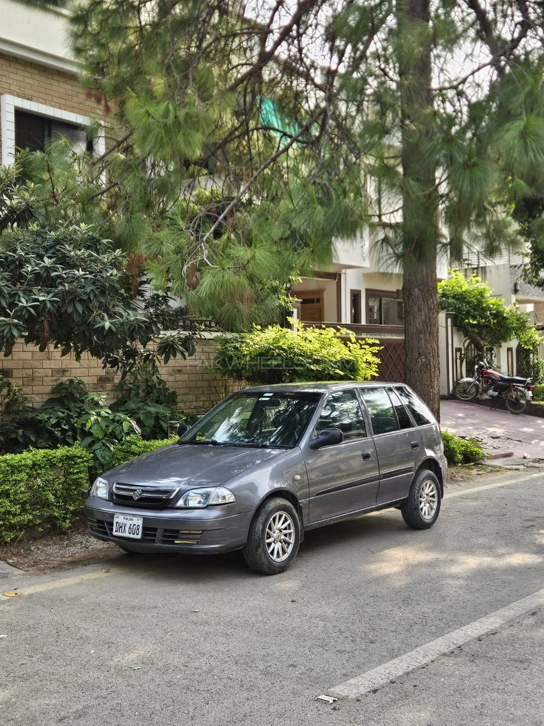 Suzuki Cultus