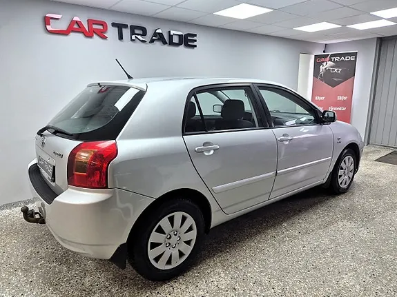 Toyota Corolla 2004 photo 5