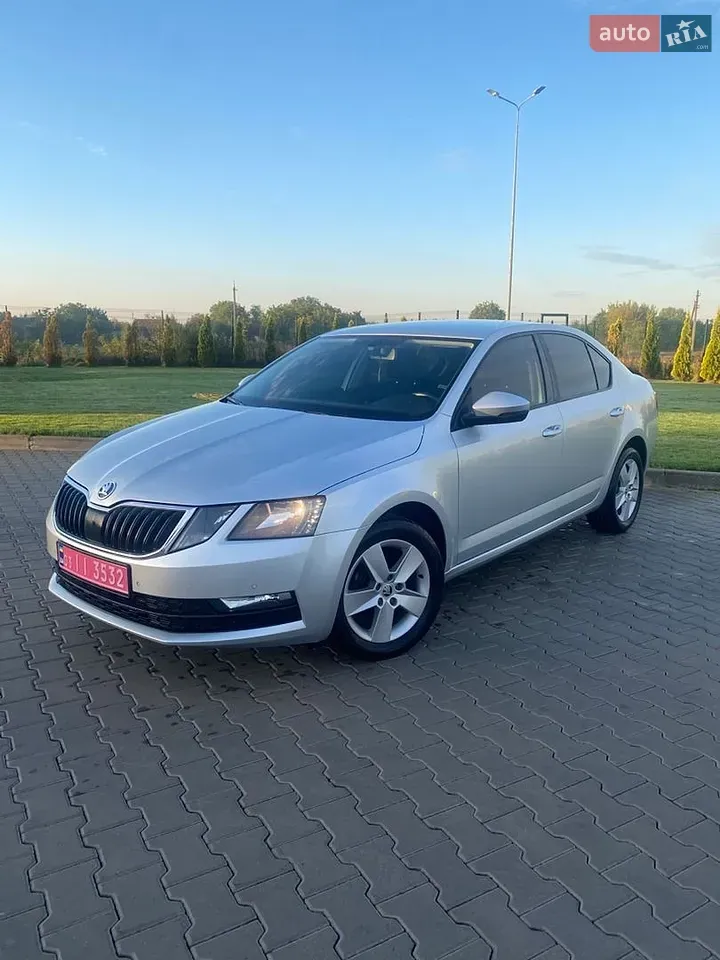 Skoda Octavia 2018 photo 5