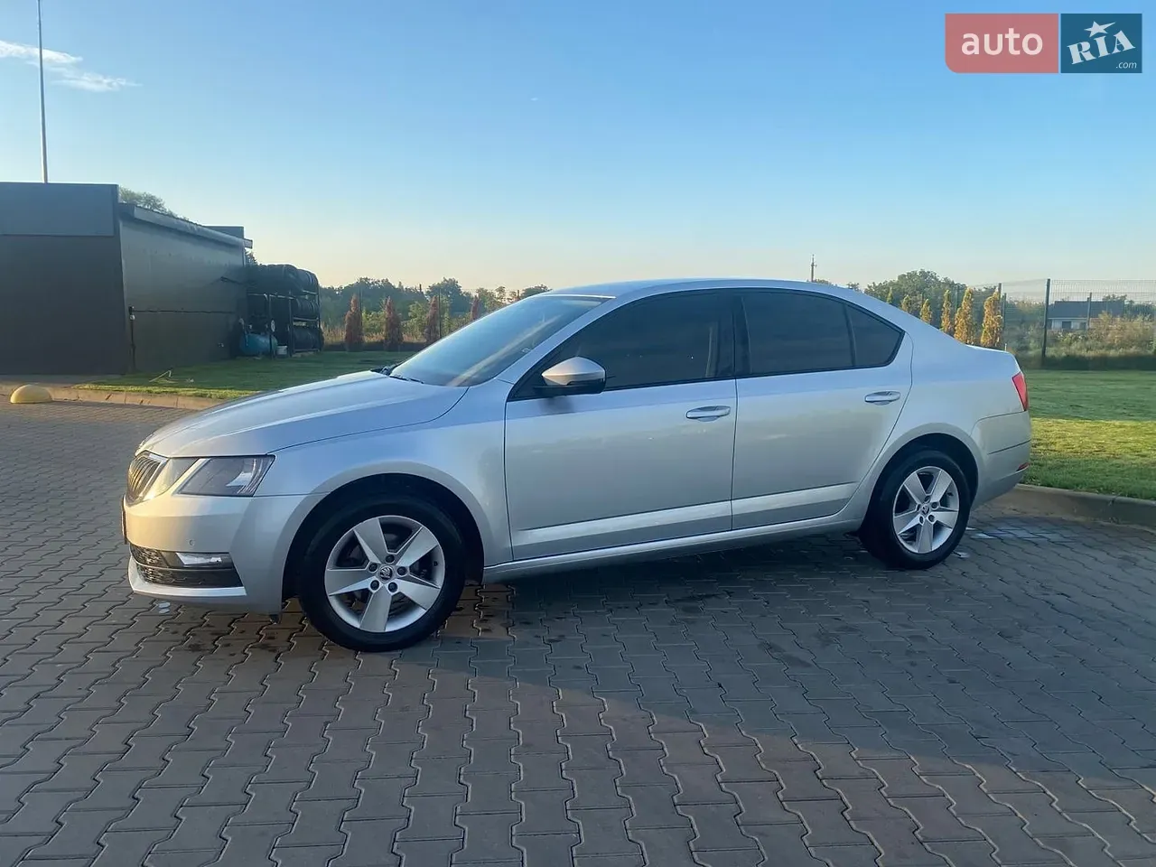 Skoda Octavia 2018 photo 2