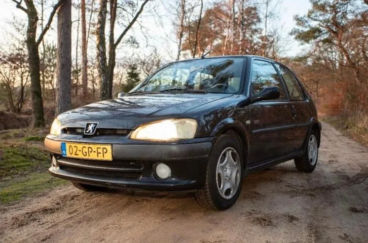 Peugeot 106