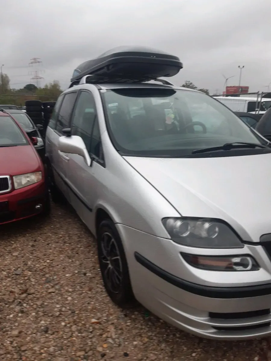 Fiat Ulysse 2009 photo 2