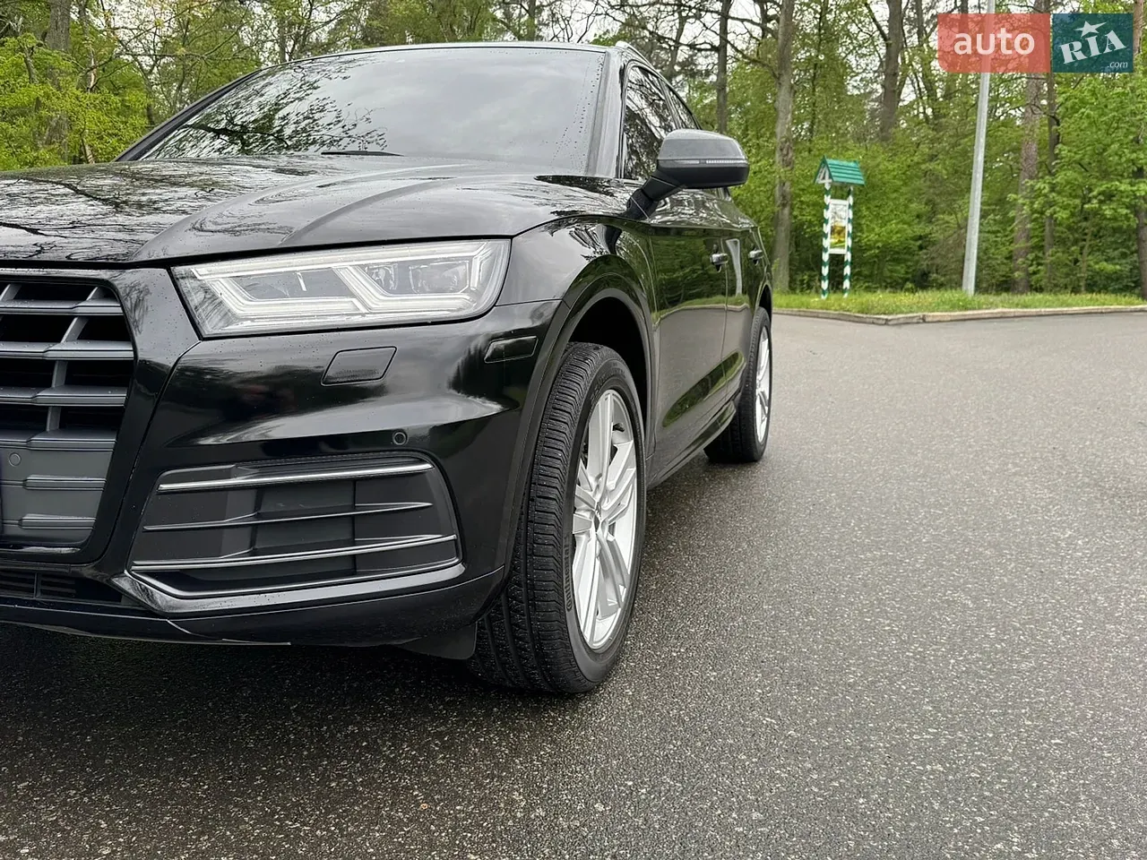 Audi Q5 2017 photo 2