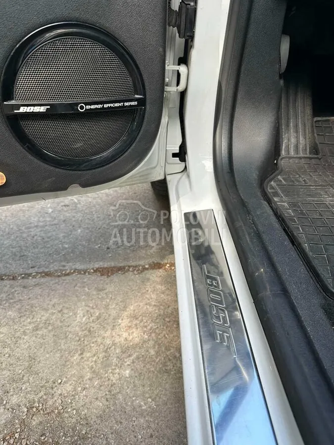 Renault Grand Scenic 2012 photo 4