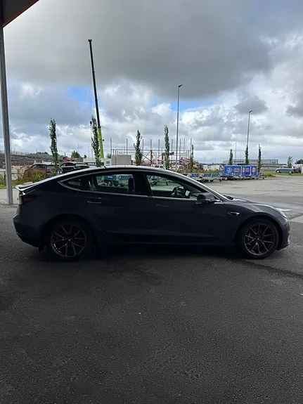 Tesla Model 3 2019 photo 4