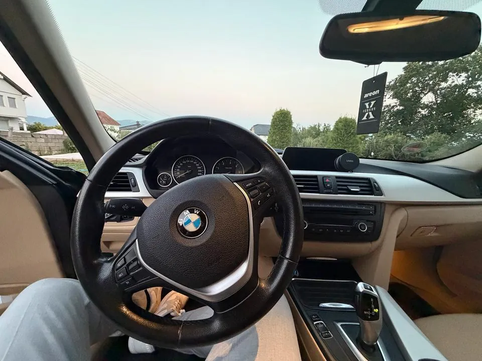 BMW 318D