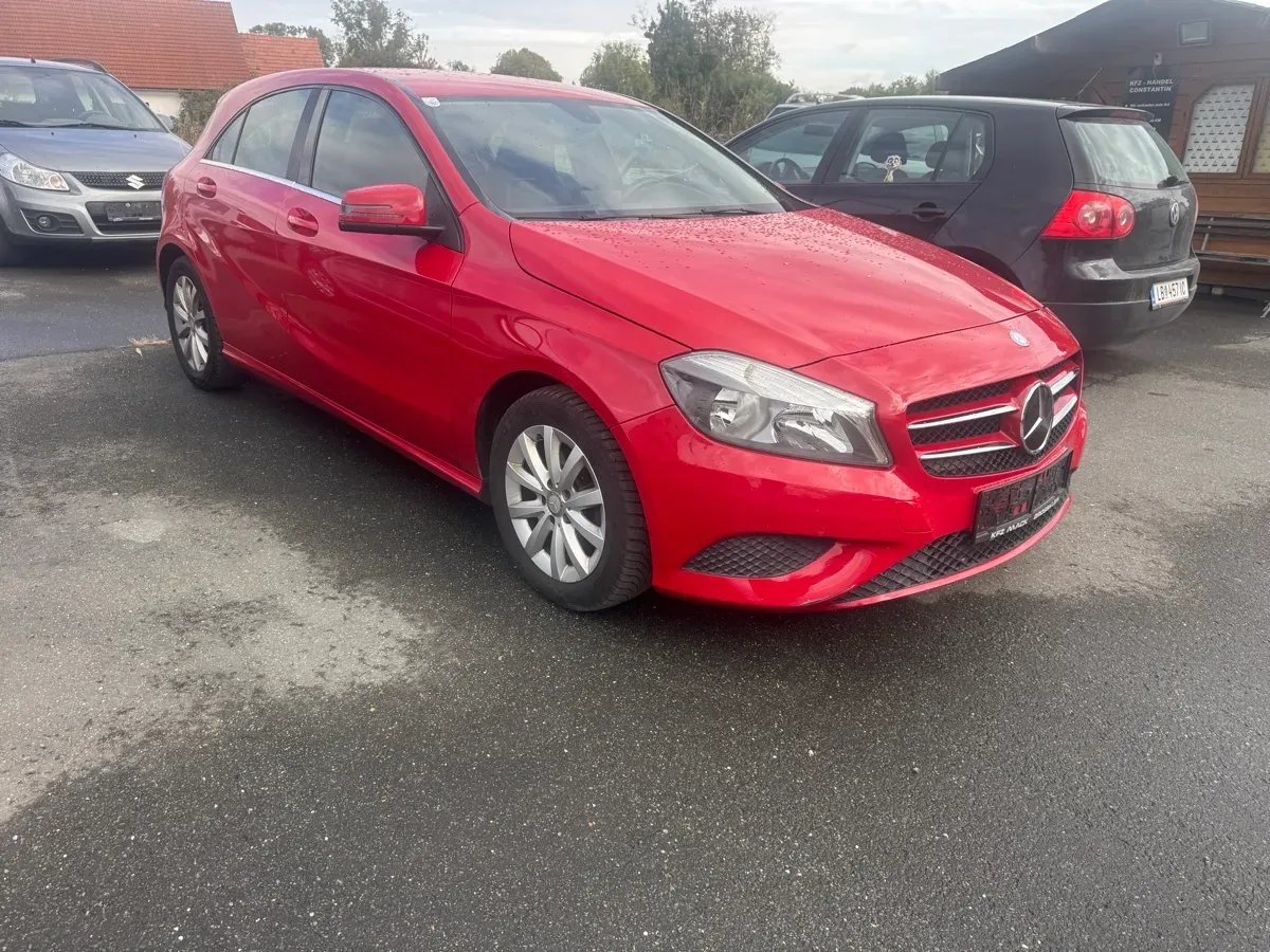 Mercedes-Benz A-Class 2014 photo 2