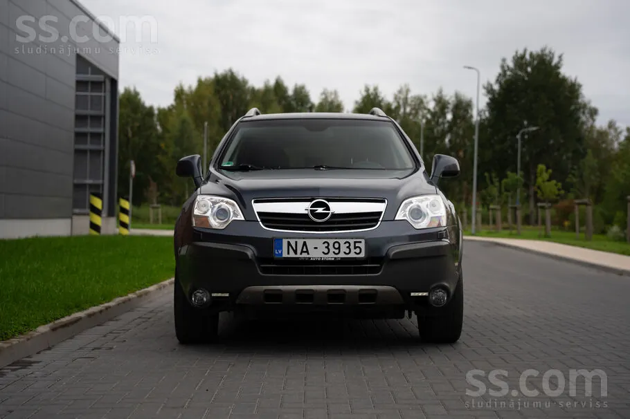 Opel Antara 2008 photo 2
