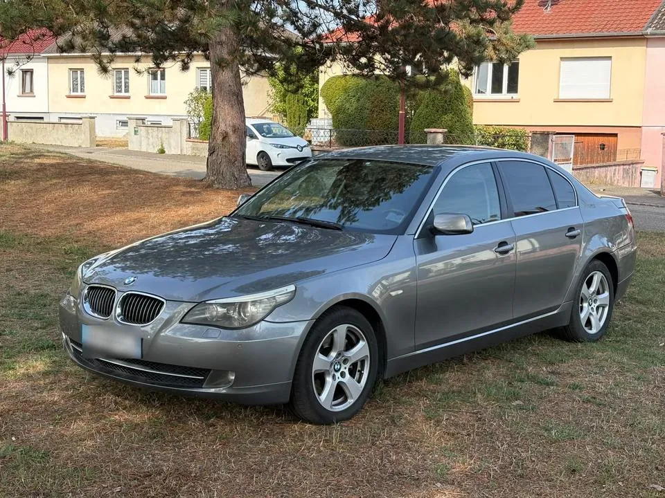BMW 530