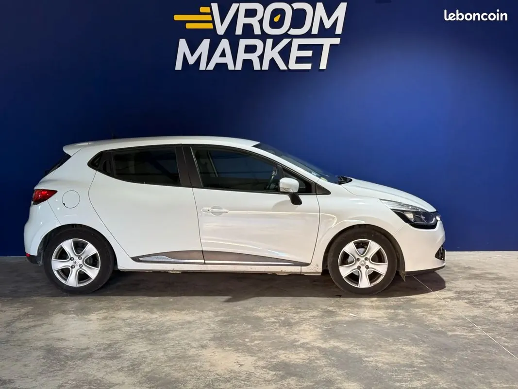 Renault Clio 2015 photo 5