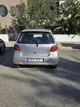 Toyota Yaris 2004 photo 3