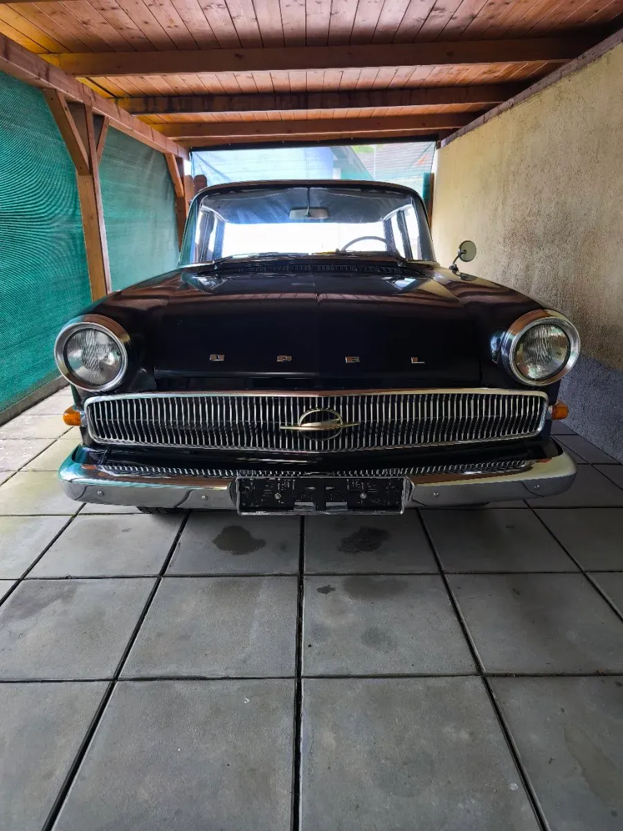 Opel Kapitän P - 25
