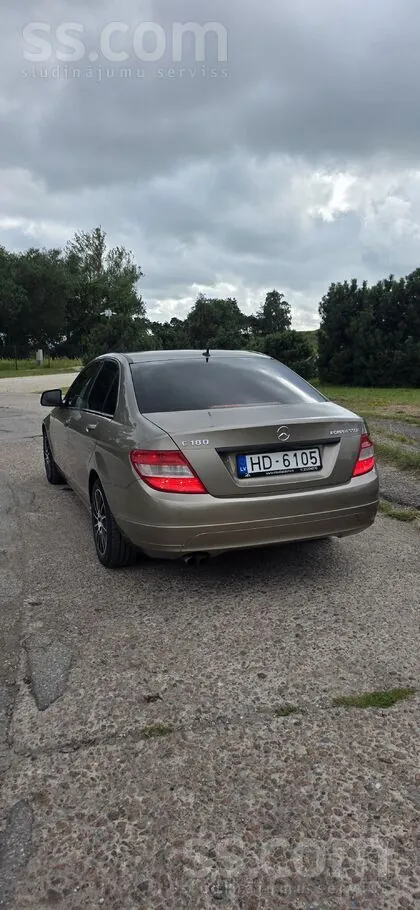 Mercedes-Benz C180 2008 photo 3