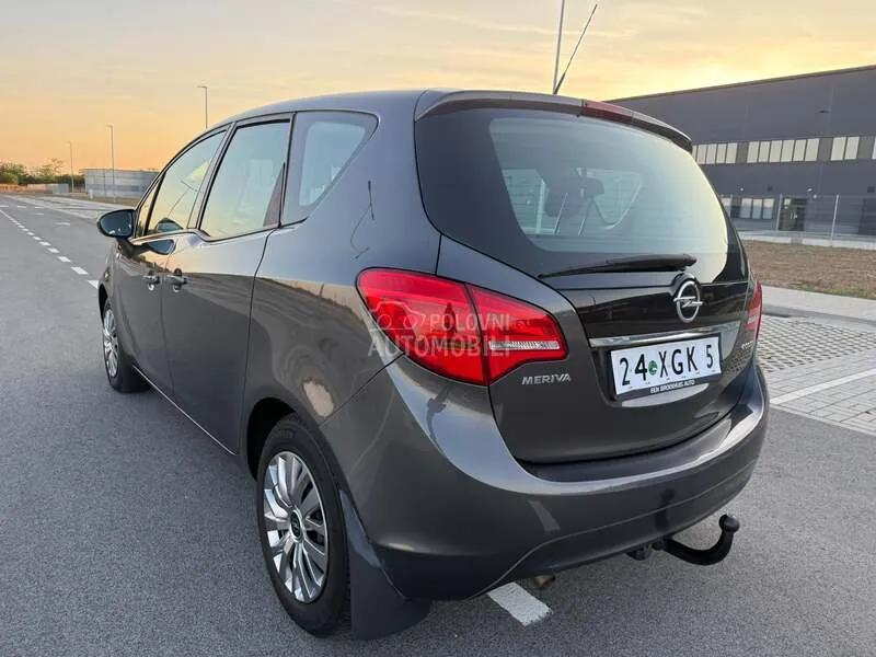 Opel Meriva 2012 photo 5