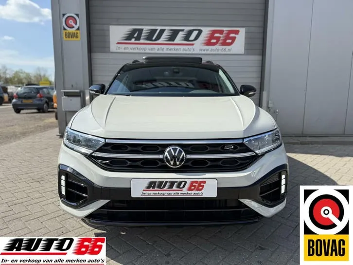 Volkswagen T-Roc 2024 photo 2