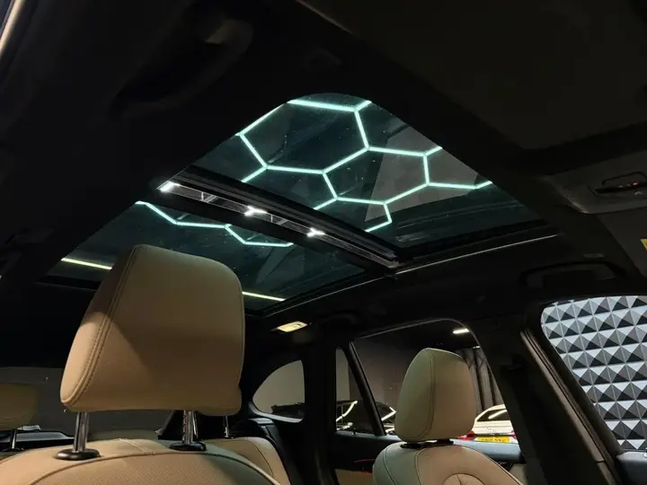 BMW X1 2016 photo 2