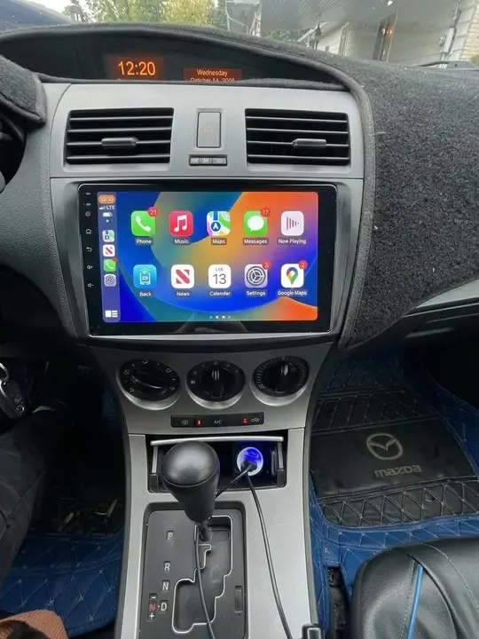 Mazda 3 2010 photo 3