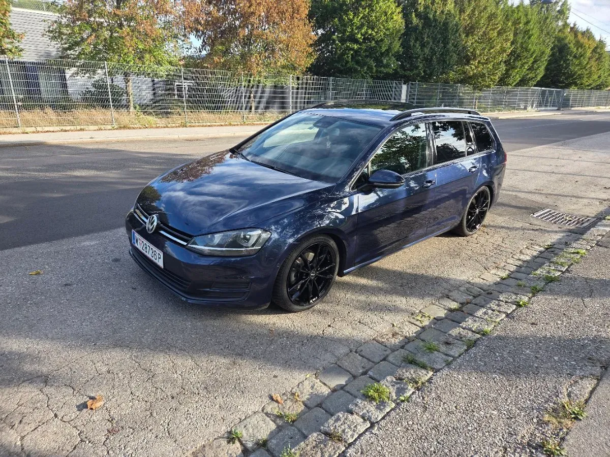 Volkswagen Golf 2013 photo 2
