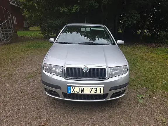 Skoda Fabia 2006 photo 3