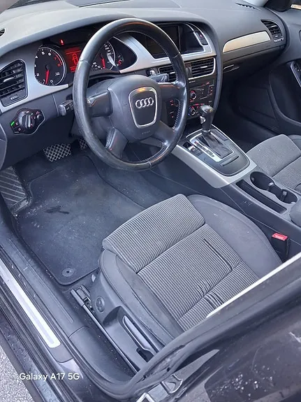 Audi A4 2009 photo 5