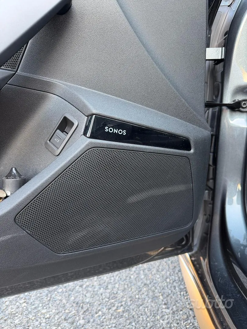 Audi A3 2024 photo 3