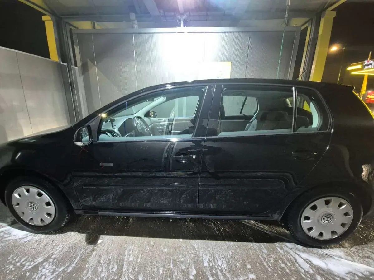Volkswagen Golf 2008 photo 3