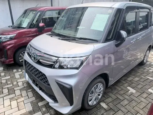 Toyota Roomy 2024 photo 2