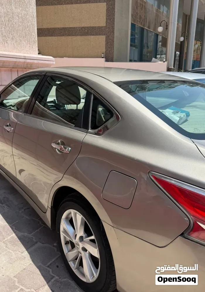 Nissan Altima 2015 photo 3