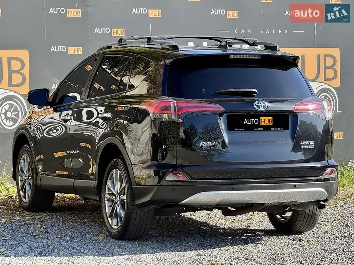 Toyota Rav4 2017 photo 4