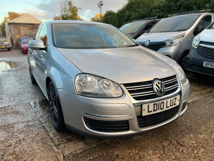 Volkswagen Jetta 2010 photo 3
