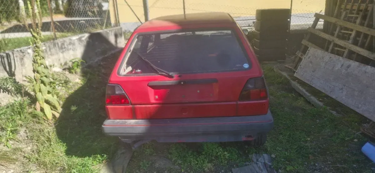 Volkswagen Golf 1988 photo 3