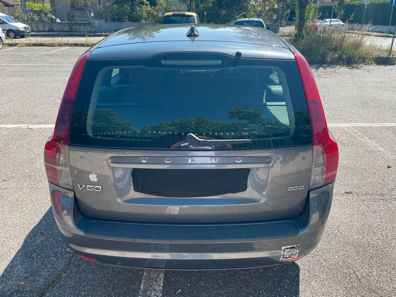 Volvo V50 2009 photo 5