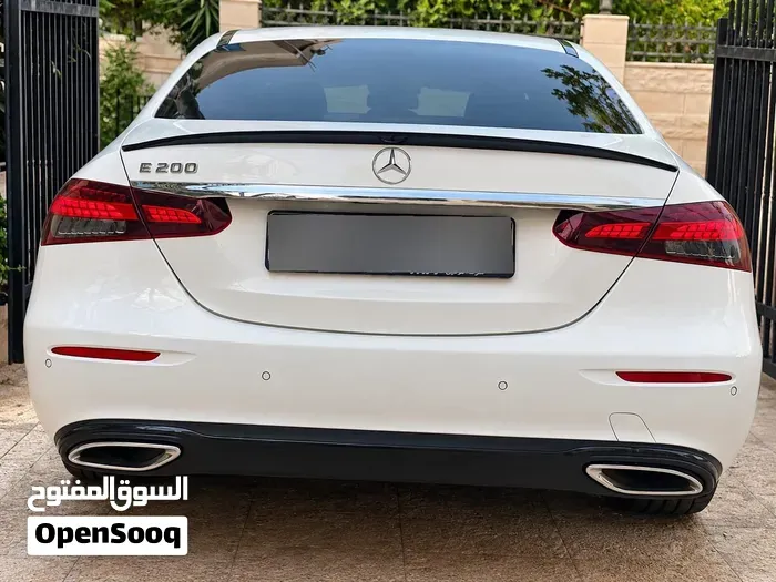 Mercedes-Benz E-Class 2022 photo 4