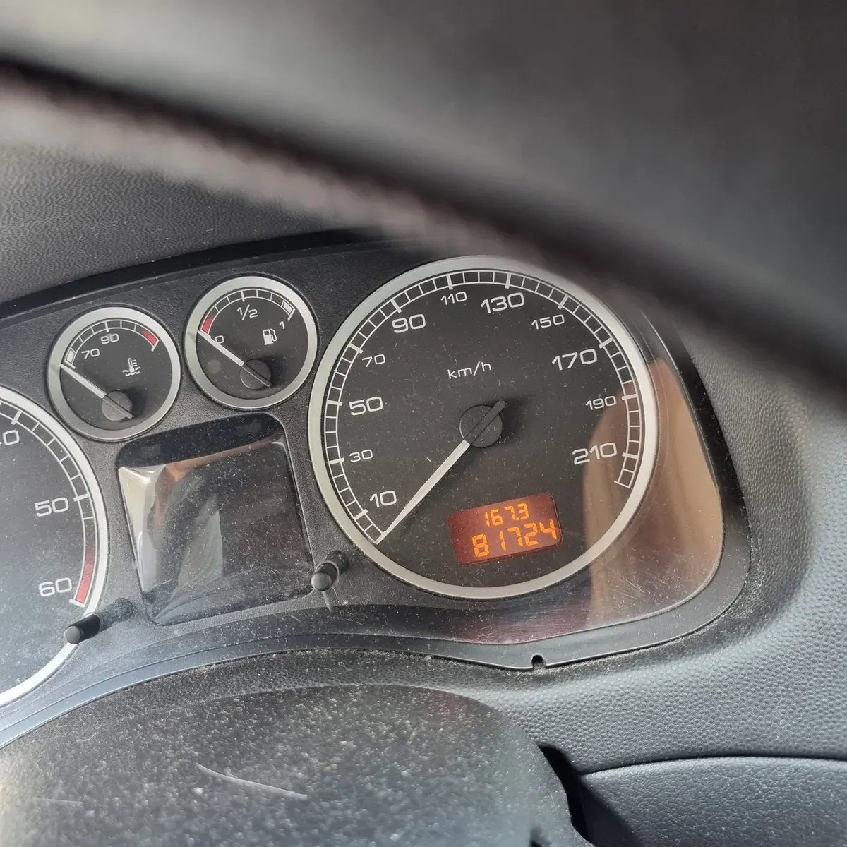 Peugeot 307 2004 photo 2