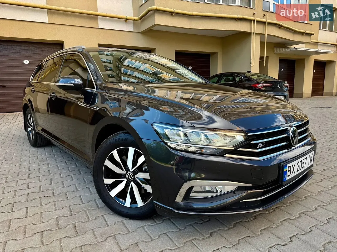 Volkswagen Passat 2021 photo 3