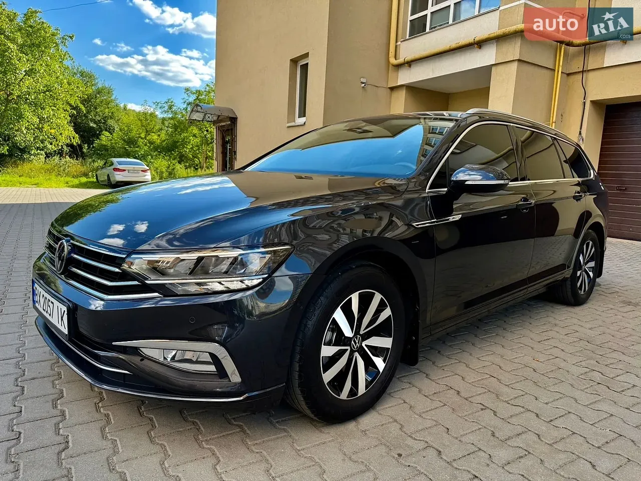 Volkswagen Passat 2021 photo 5