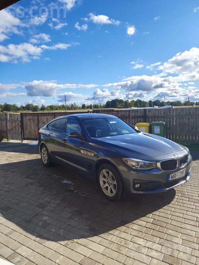 BMW 318 2016 photo 4