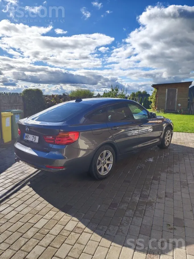 BMW 318 2016 photo 5