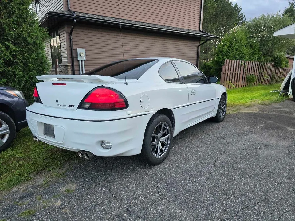 Pontiac Grand Am 2003 photo 3
