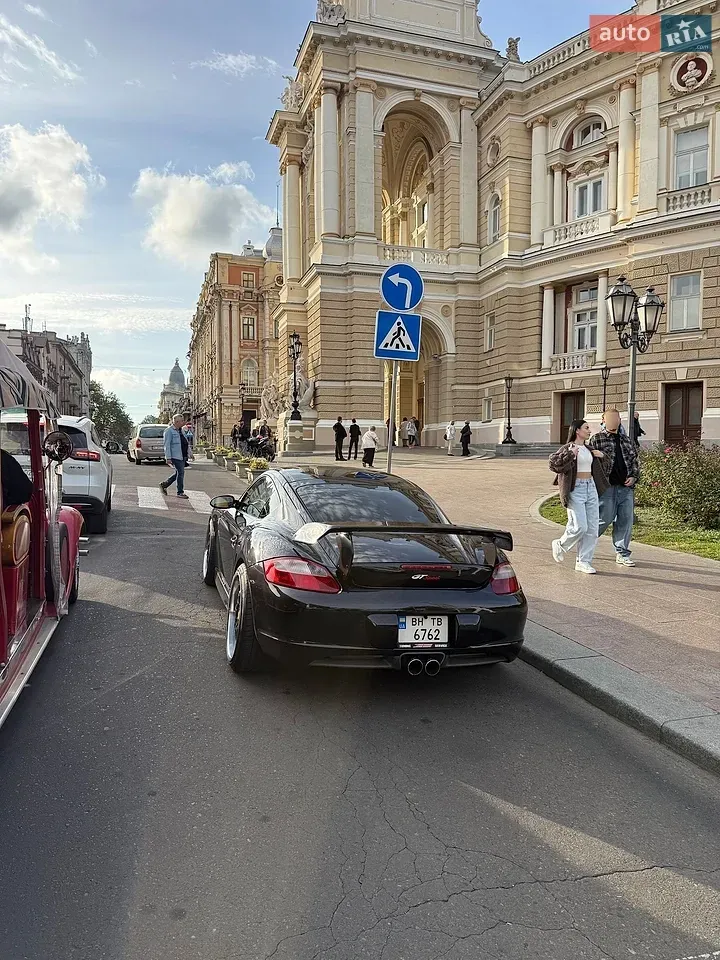 Porsche Cayman