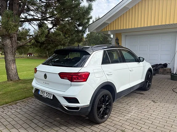 Volkswagen T-Roc 2021 photo 2