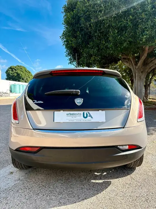 Lancia Delta 2010 photo 3