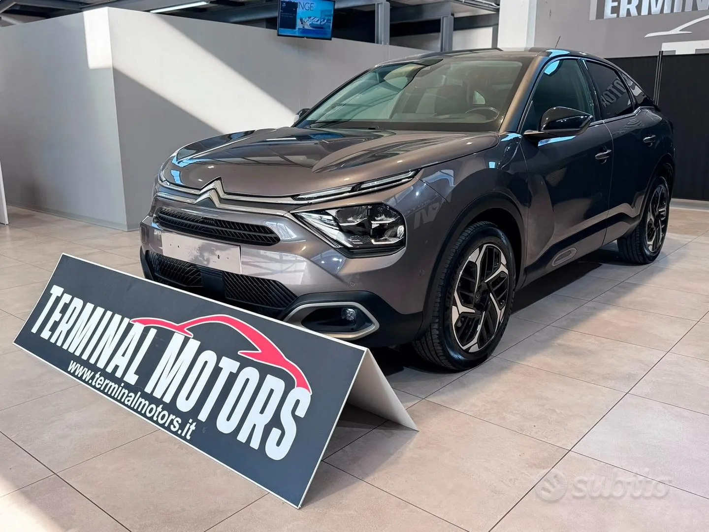 Citroen C4 2022 photo 3